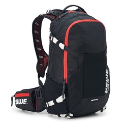 USWE 22 FLOW 16 PACK HYDRATION COMPATIBLE (NOT INC) PROTECTOR - BLACK / RED