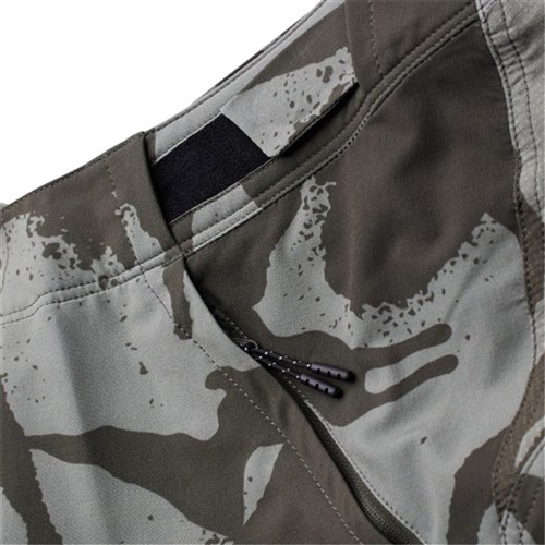 TLD 24.1 SKYLINE SHORT SHADOW CAMO OLIVE