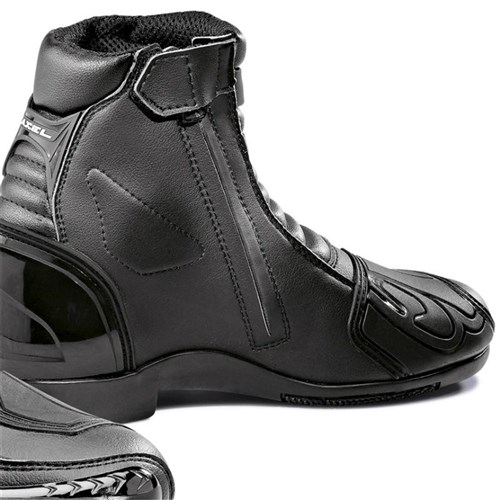 FORMA AXEL BOOT BLACK