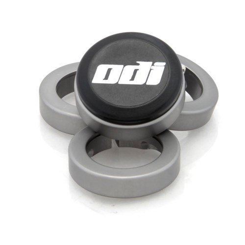 ODI REPLACEMENT LOCK RING SET GREY