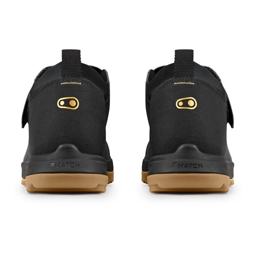 CB SHOES MALLET TRAIL BOA BLACK / GOLD / GUM CLIPLESS SP